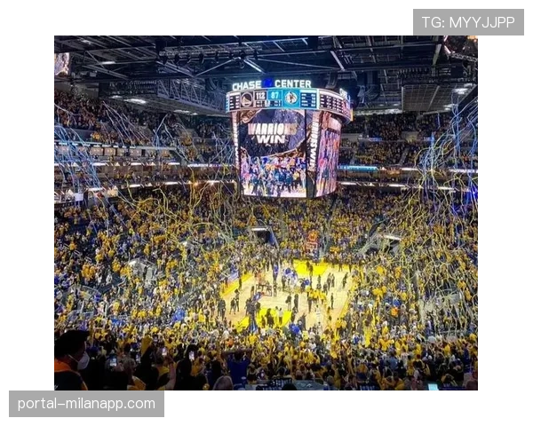 勇士新主场大通中心获批启动扩建项目,将增加3000个站立观赛位